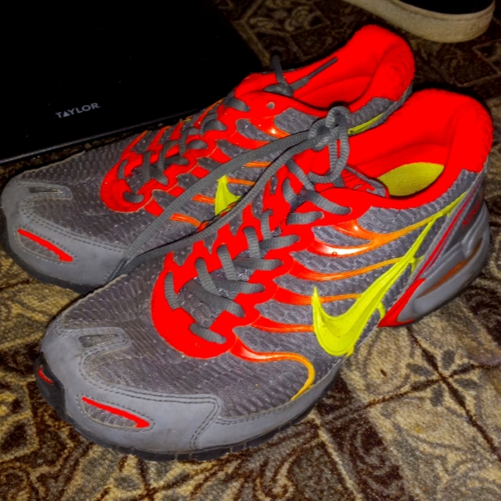 Size 8 women's Nikes rainbow fade design